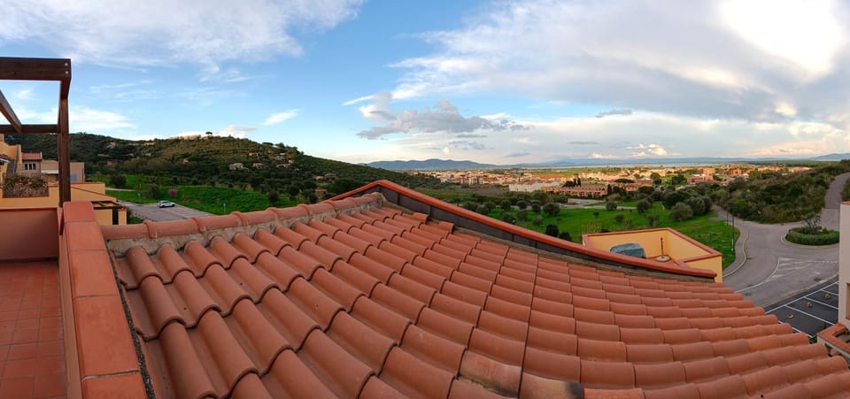 Natural landscape, View (from property/room), Balcony/Terrace