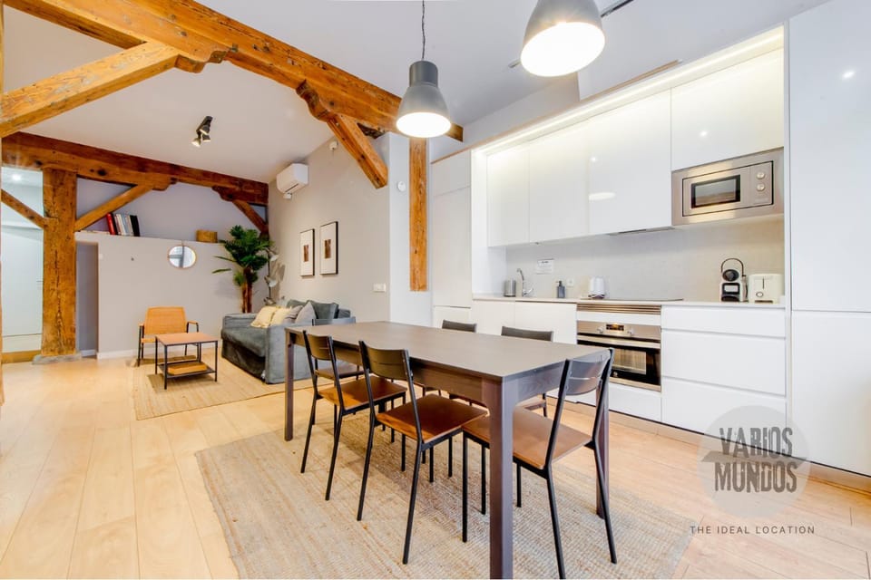 Kitchen or kitchenette, Living room, Dining area