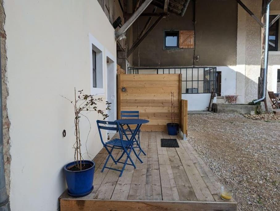 Logement - Studio indépendant à Pérouges Apartment in Auvergne-Rhône-Alpes