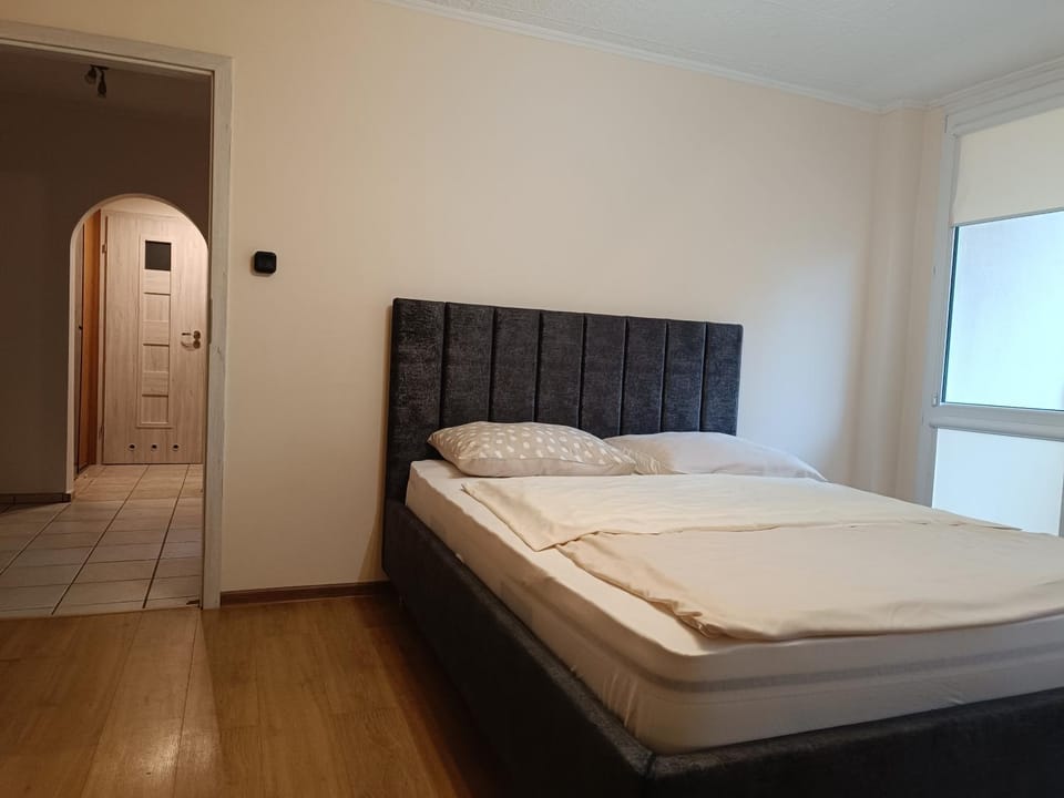 Mieszkanie, Blisko Stadionu Tarczyński Arena, Blisko Hala Orbita Apartment in Wroclaw