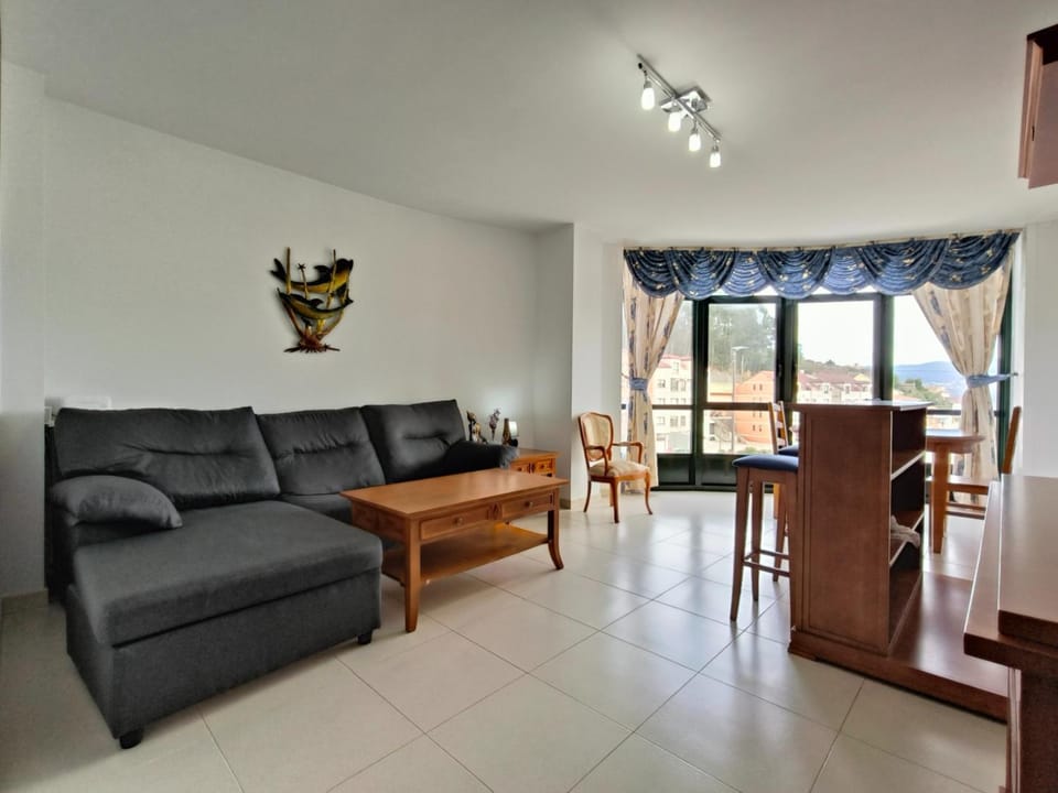 Living room, Lounge or bar
