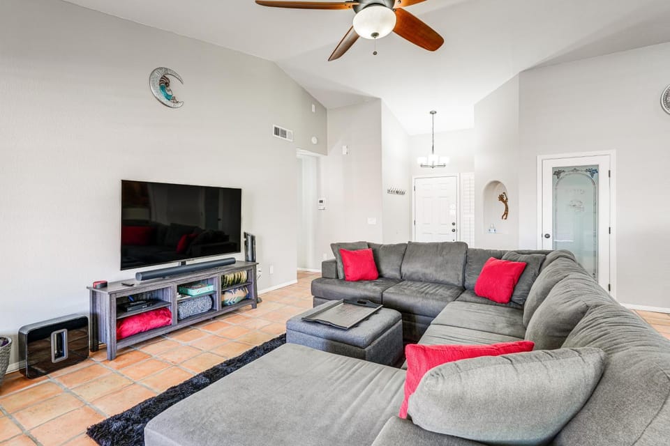 3 Mi to Dtwn: Home w/ Heated Pool in Gilbert House in Gilbert