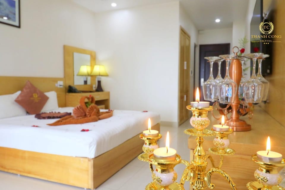Khách sạn Thành Công - Cát Bà Hotel in Laos