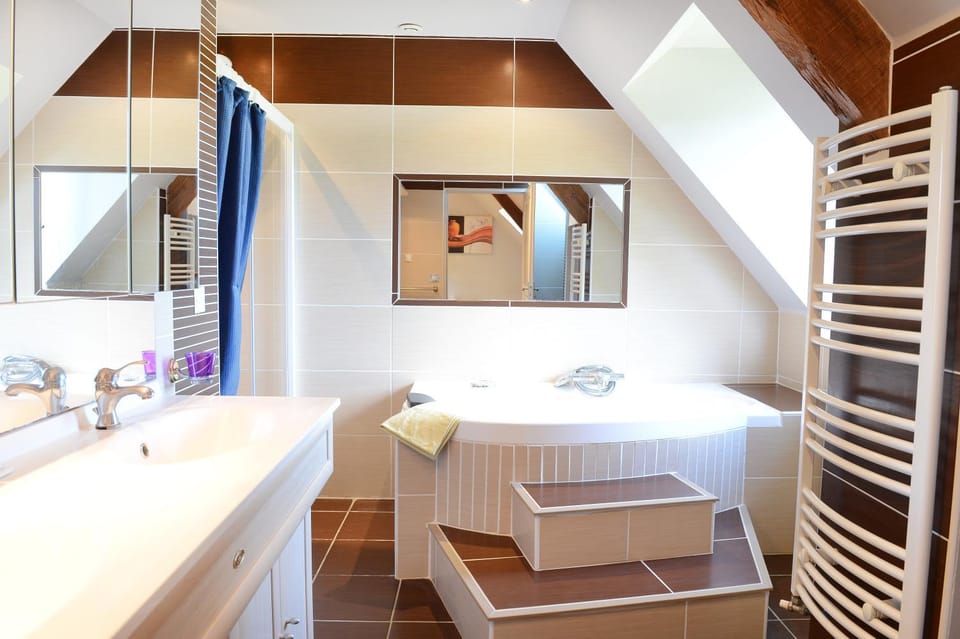 lO GORISSADO - La ferme du glandier Bed and Breakfast in Occitanie