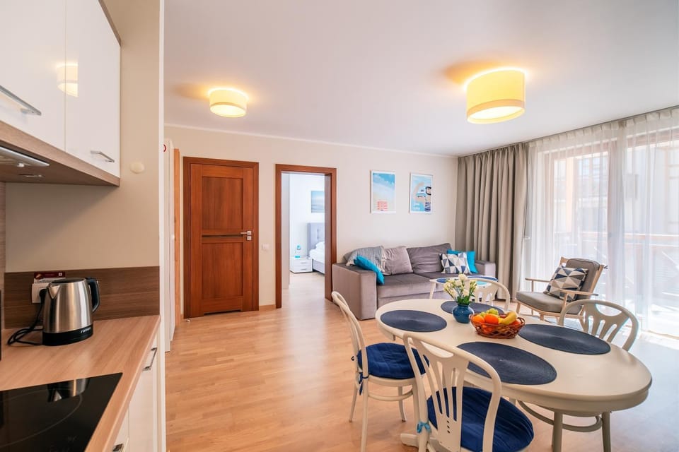 Apartament Flores 2 Rezydencja Park Rodzinna Apartment in West Pomeranian Voivodeship, Poland