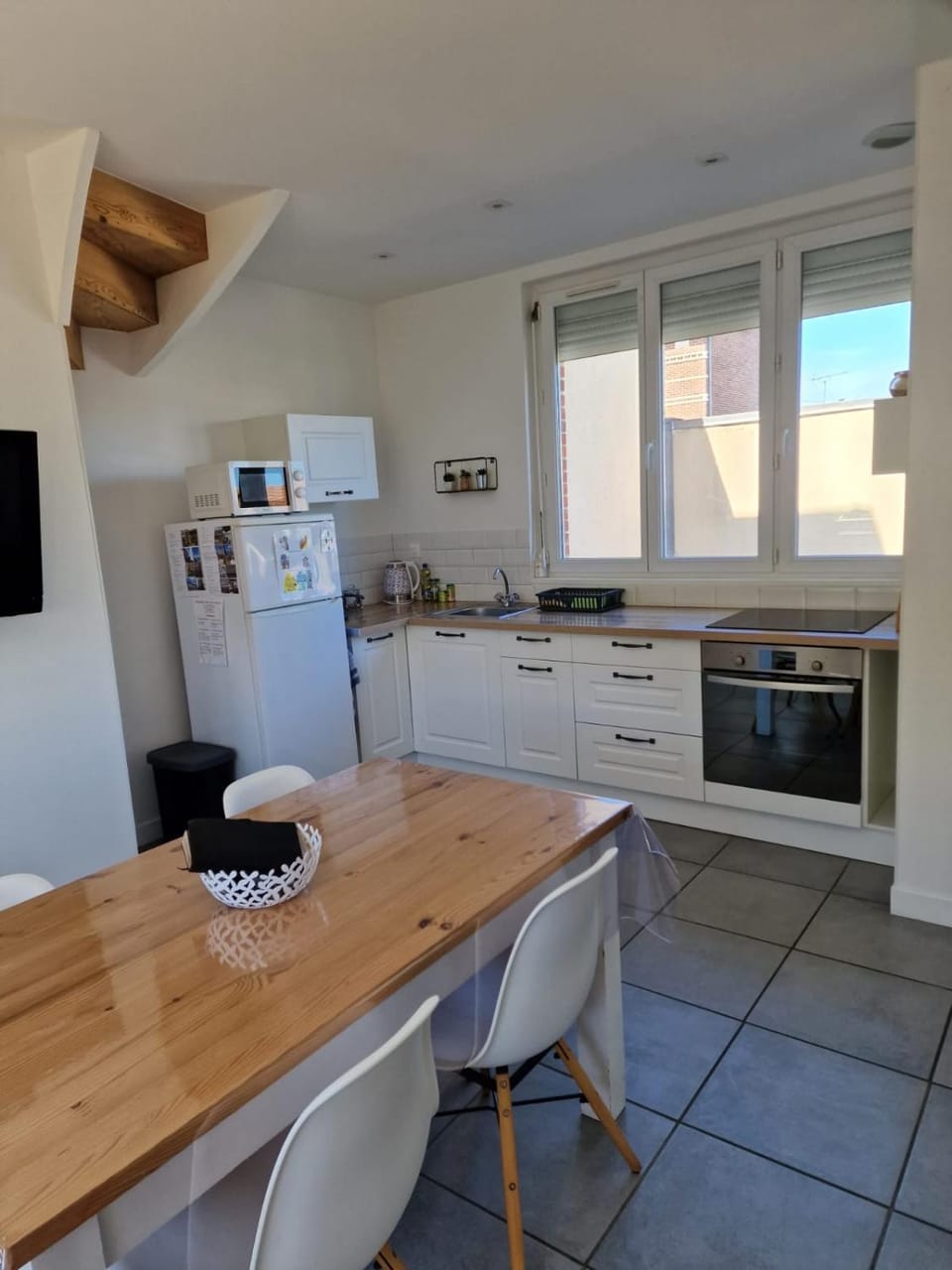 Kitchen or kitchenette, minibar, pet friendly, stove, toaster