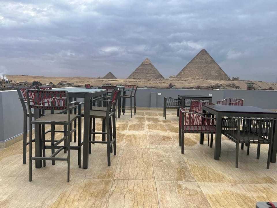 Patio, Nearby landmark, Restaurant/places to eat, Day, Natural landscape, View (from property/room), Balcony/Terrace, Banquet/Function facilities