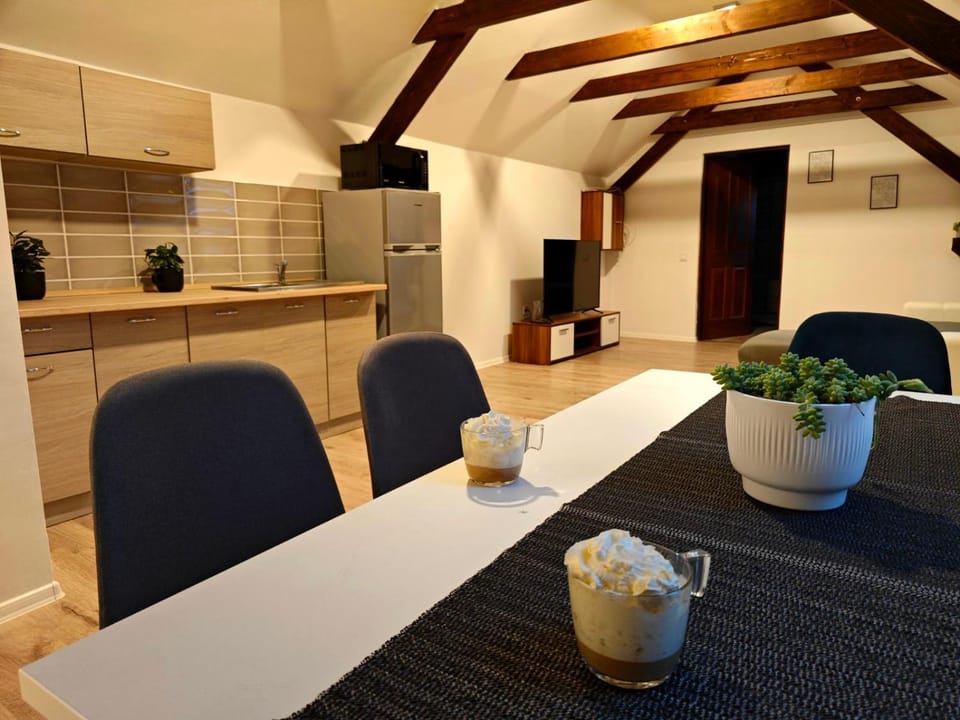 Kitchen or kitchenette, Living room, Dining area