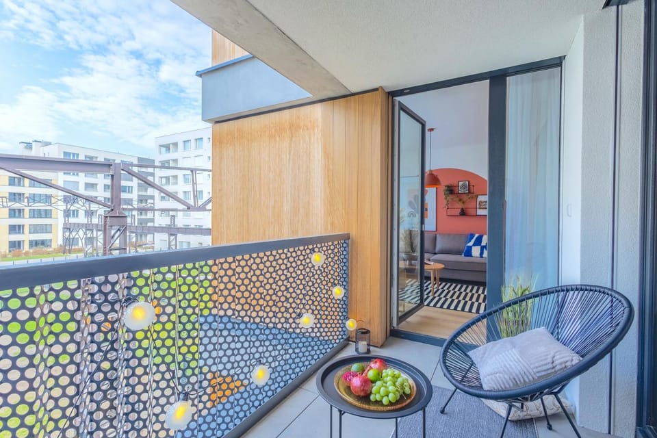 View (from property/room), Balcony/Terrace, Seating area