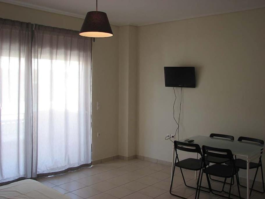 STUDIO α ΟΡΟΦΟΥ ΜΕ ΘΕΑ ΣΤΟ ΒΟΥΝΟ Apartment in Euboea