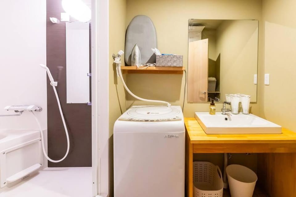 Bathroom, Bath, furniture, furniture, laundry, laundry, washing machine, washing machine