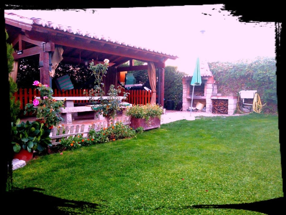 BBQ facilities, Garden
