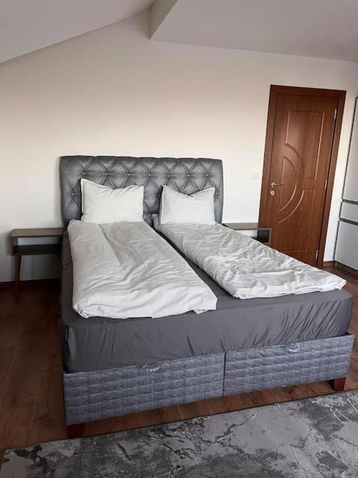 Двуспален апартамент в к-с Пирин Палас Apartment in Bansko