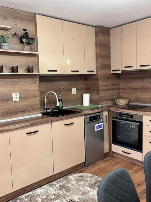 Двуспален апартамент в к-с Пирин Палас Apartment in Bansko
