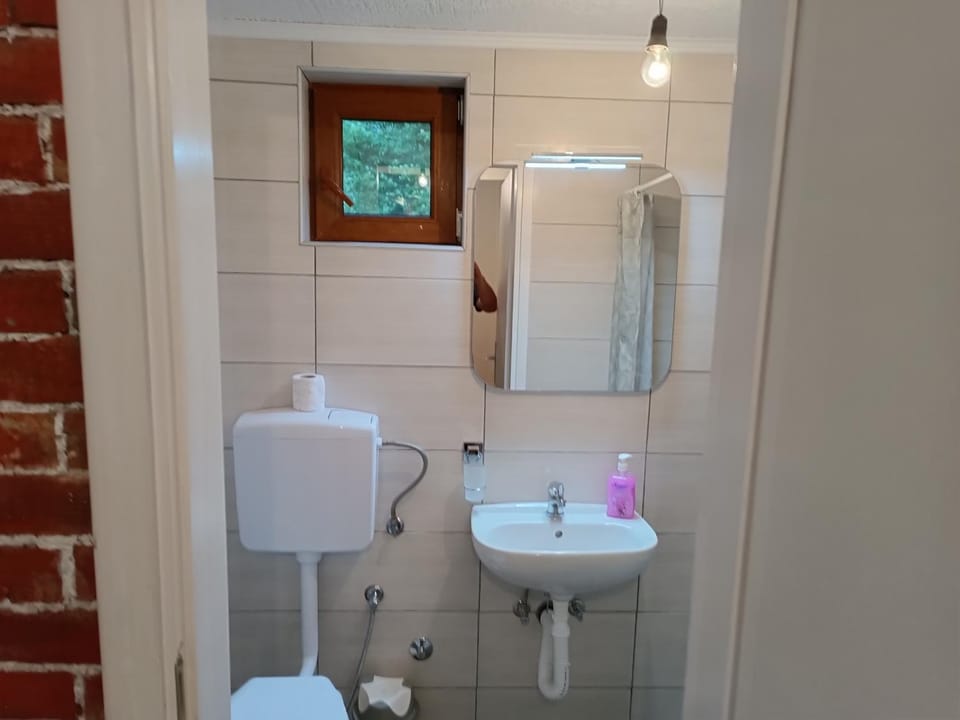 Vikendica IRNA Apartment in Federation of Bosnia and Herzegovina