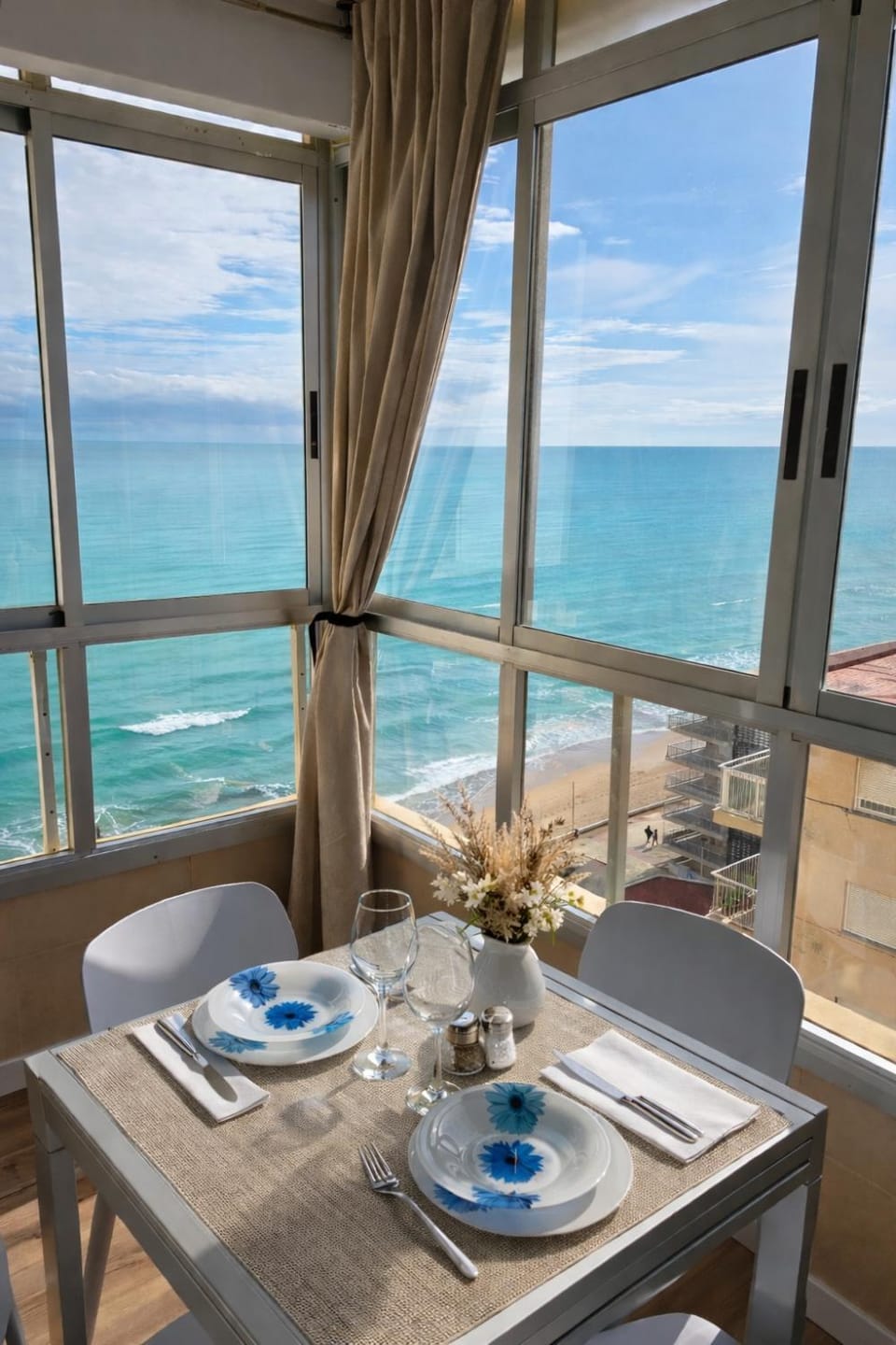 Dining area, Sea view