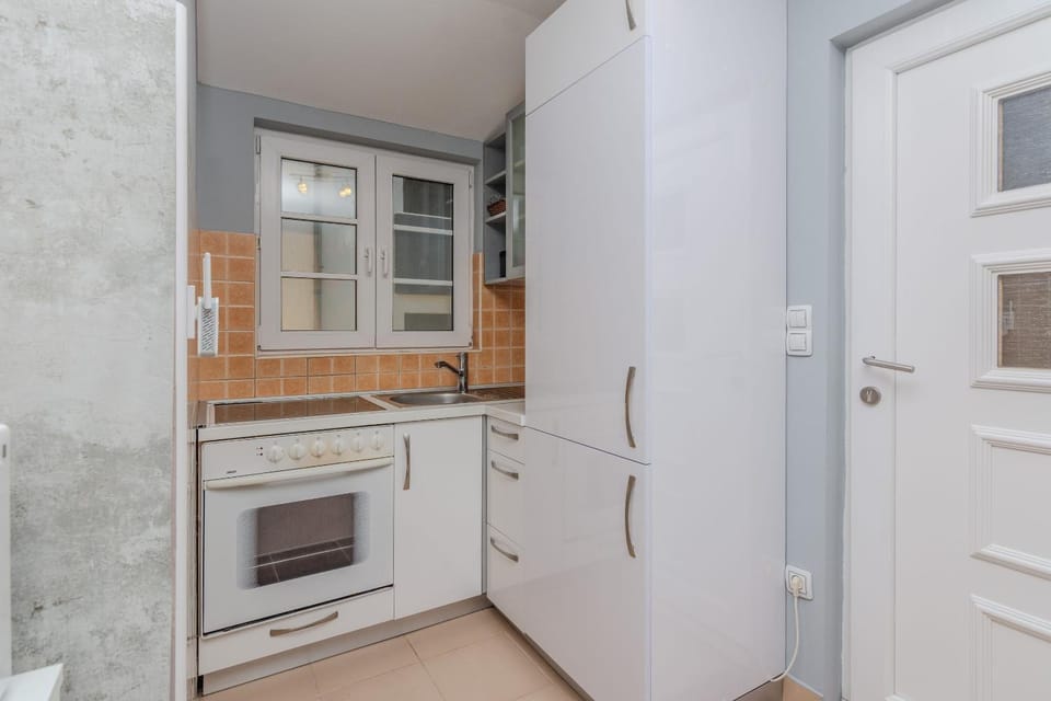 Kitchen or kitchenette, Other