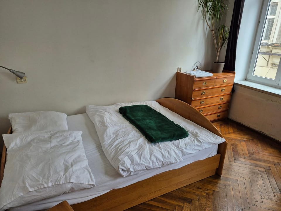 Agnieszki Pokoj nr 2 Vacation rental in Krakow