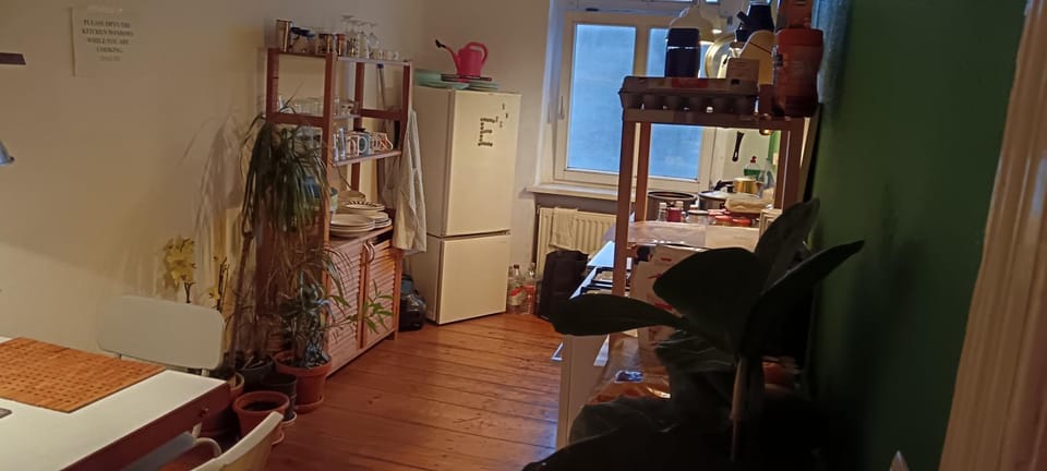 Private bedroom near Alexanderplatz in Sharing Apartment Vacation rental in Berlin