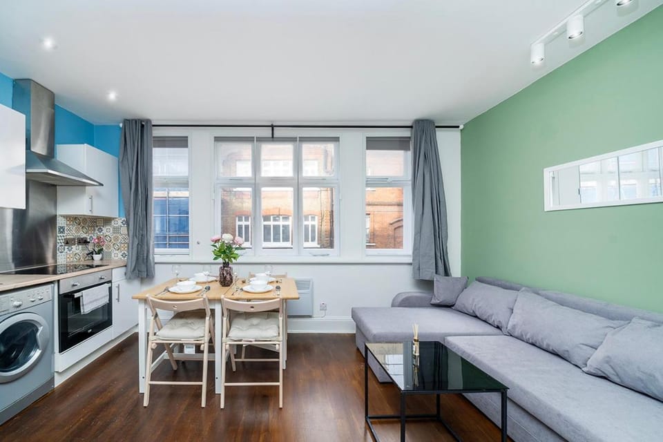 Soho Apartments F2 Apartment in City of Westminster