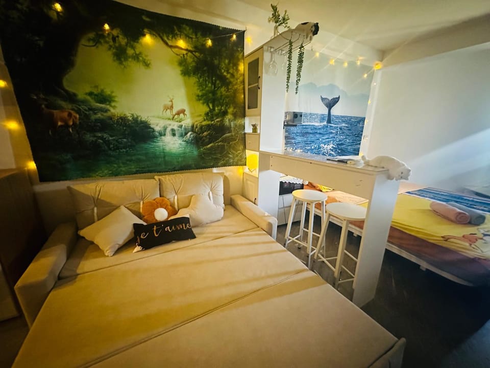 Beach Seaview Jomtien-tub, projector, high speed Wi-Fi Apartment in Pattaya City