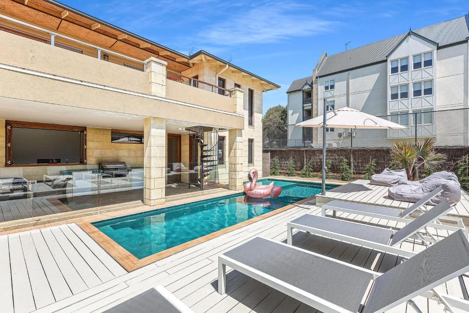 The Ultimate Getaway House in Portsea