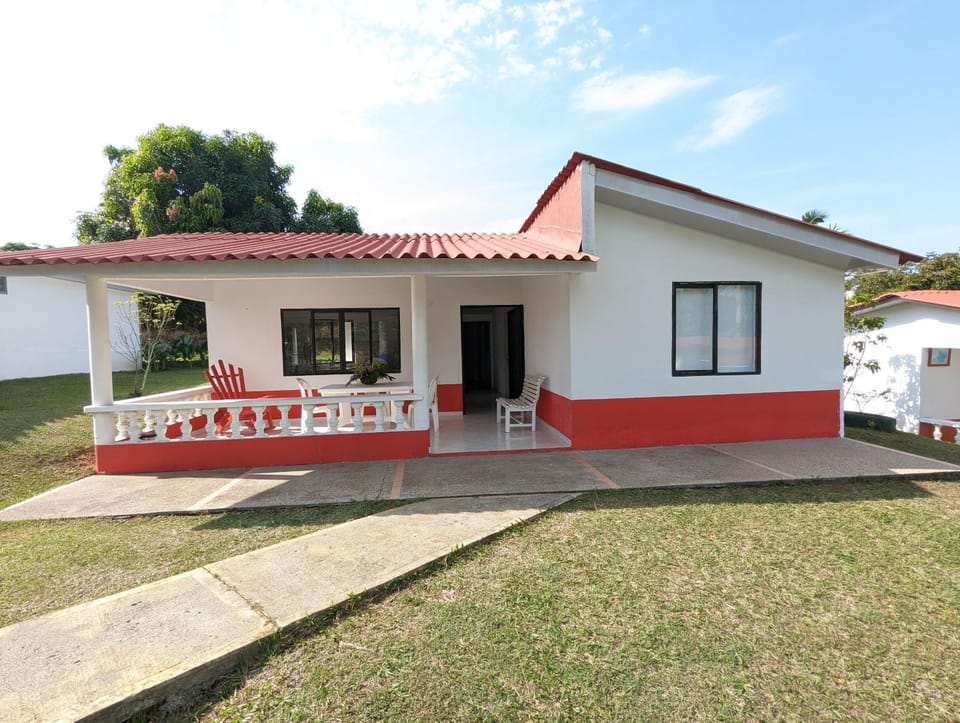 Cabañas Cafeteras Cerritos Hotel in Risaralda