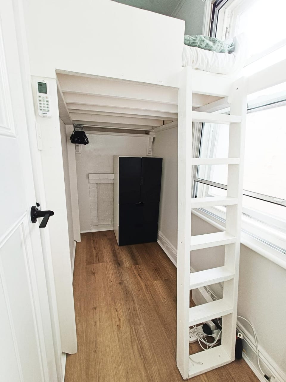 1 Min Walk 2 Station Aircon Loft Bed Near Airport & City Vacation rental in Marrickville