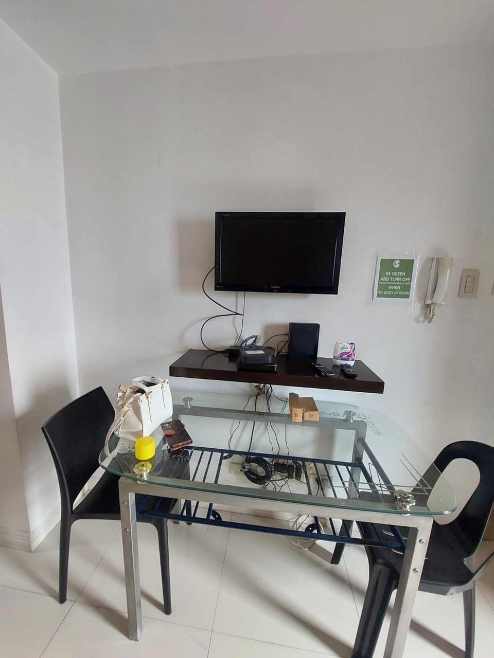 Experience OCEAN VIEW Rooms in The Heart Of Manila, Enjoy FREE ACCESS To The POOL, SAUNA, PLUS MASSAGE PROMO In Prime Location Near The US Embassy, NAIA, Makati, BGC, Mall of Asia, And Chinatown This Is A Limited-Time Offer, Book Now Hotel in Manila City