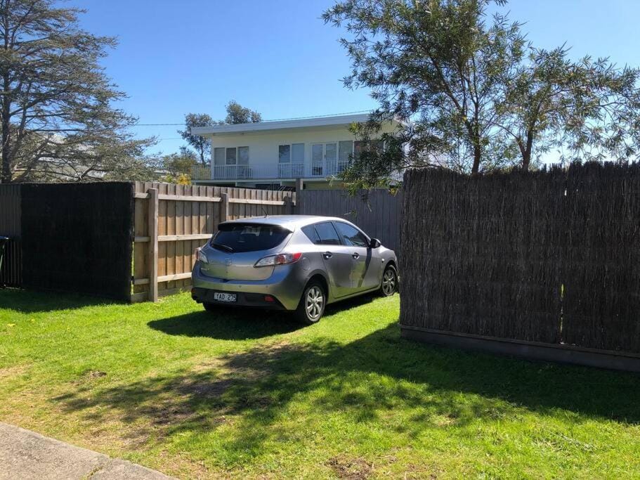 VILLAGE BELLA House in Melbourne