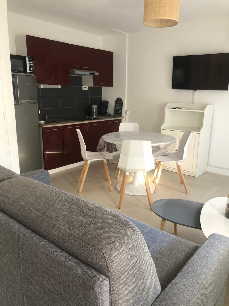 TV and multimedia, Living room, Dining area, minibar