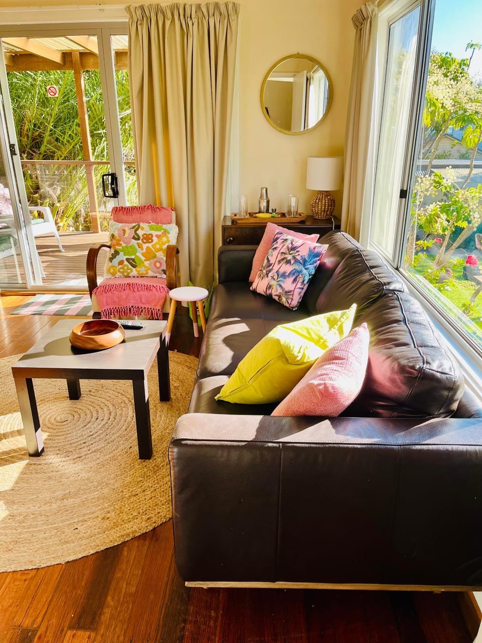 Bermagui Bay Beach House - Bungalow - Pet friendly, in the heart of Bermagui Apartment in Bermagui
