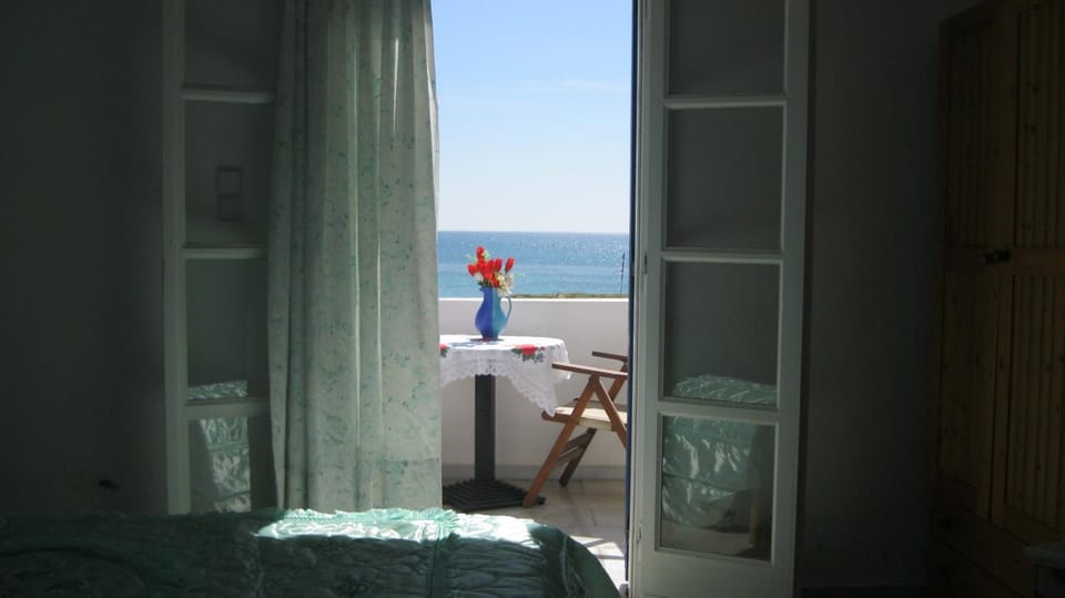 View (from property/room), Bedroom, Sea view