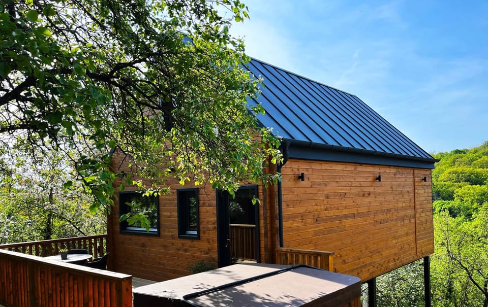 Woodland Noszvaj Apartment in Slovakia