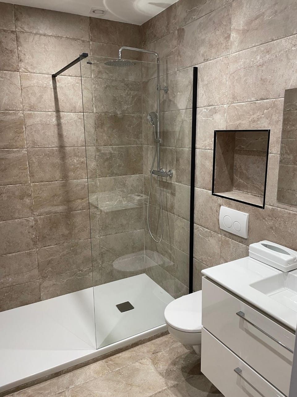 Shower, Bathroom