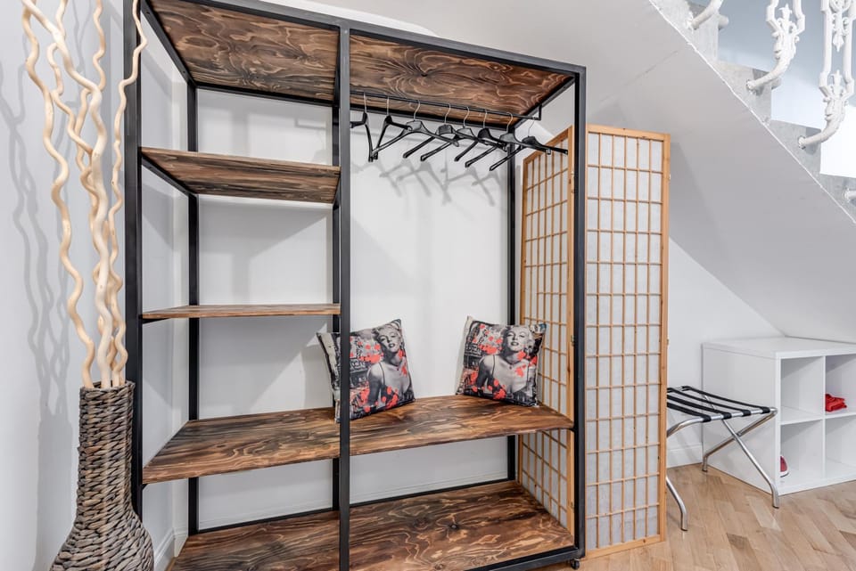 wardrobe