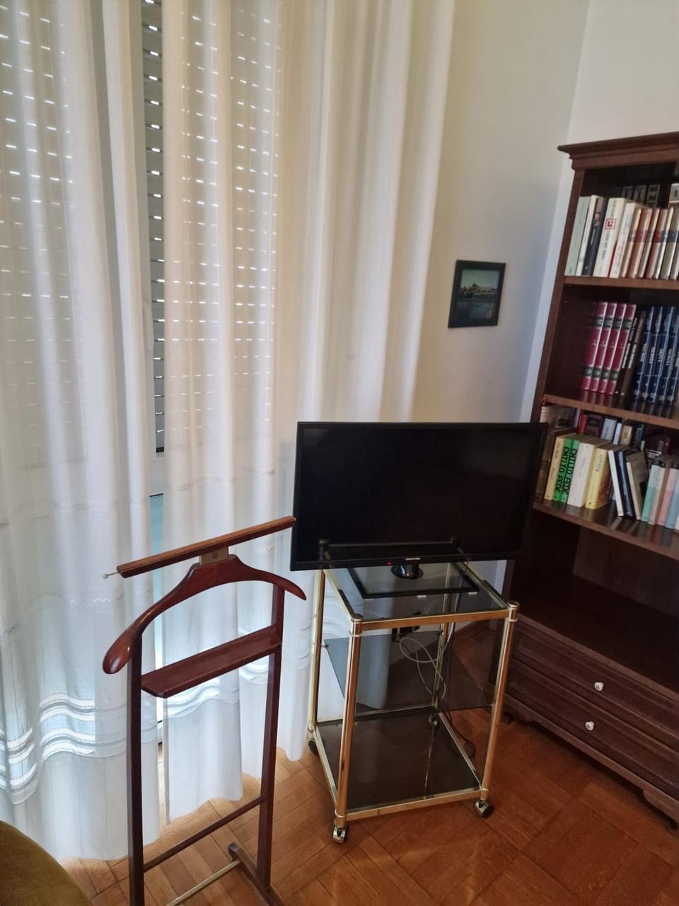Library, TV and multimedia, hair dresser