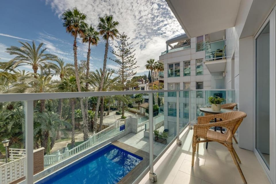 Property building, Patio, Day, Garden, View (from property/room), Balcony/Terrace, Garden view, Pool view, Swimming pool
