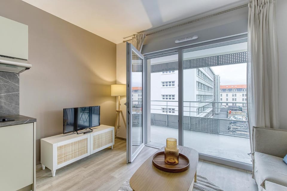 Balcony/Terrace, Living room