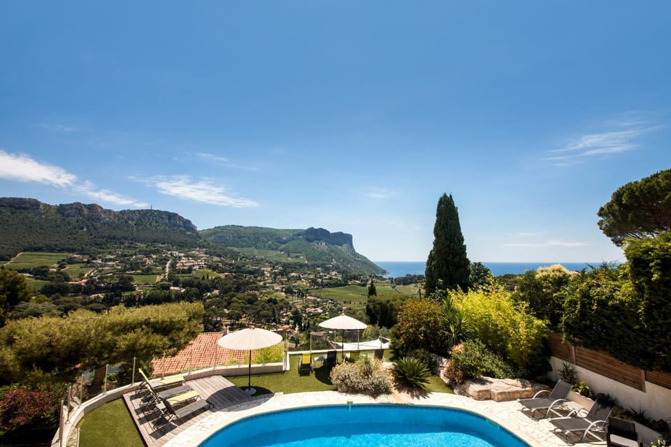 Patio, Day, Natural landscape, Garden, Balcony/Terrace, Garden view, Landmark view, Pool view, Sea view, Swimming pool, sunbed