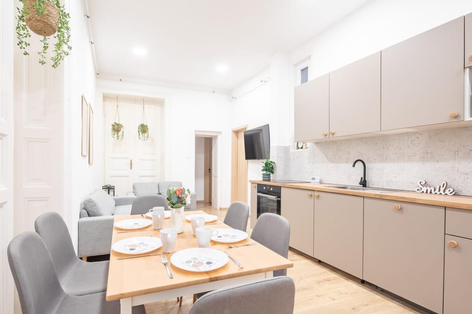Cityscape Budget Apartments Joseph Apartment in Budapest