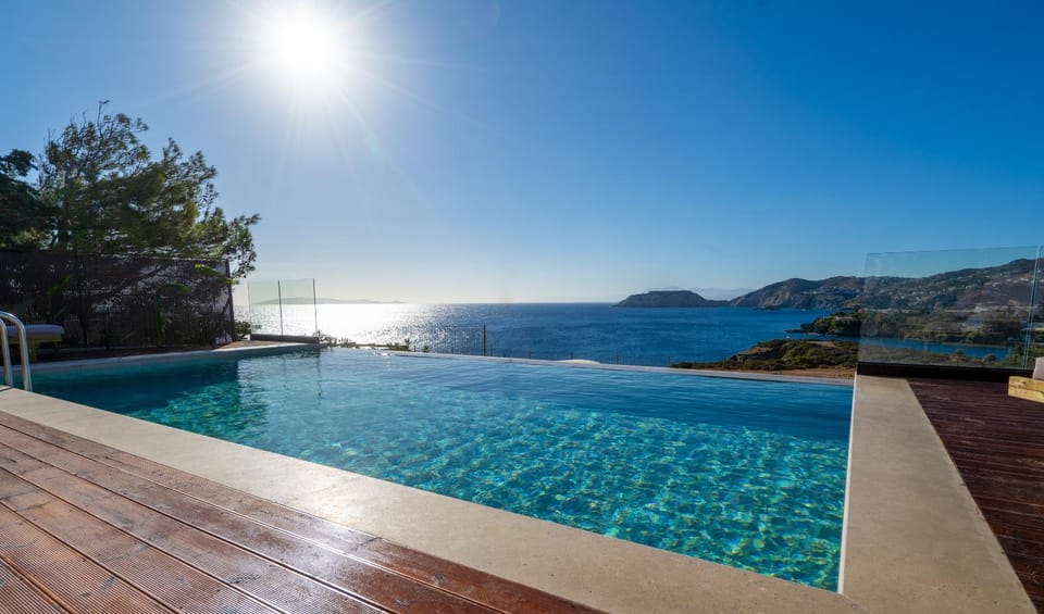 Day, Natural landscape, Mountain view, Sea view, Swimming pool, Swimming pool, sunbed