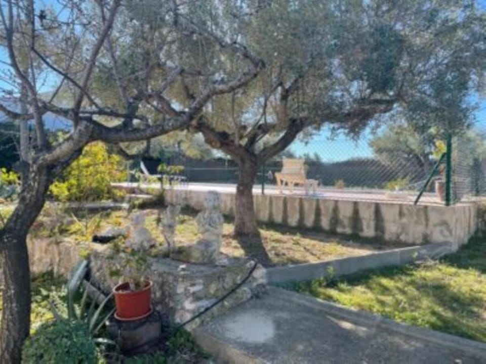 AME339 Villa intima para 8 personas, con piscina privada climatización House in Baix Ebre