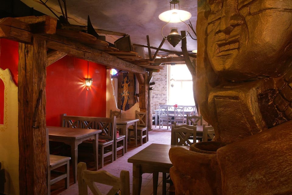 Restaurant/places to eat