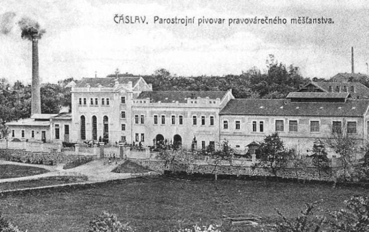 Pivovarská restaurace Čáslav Bed and Breakfast in Czechia