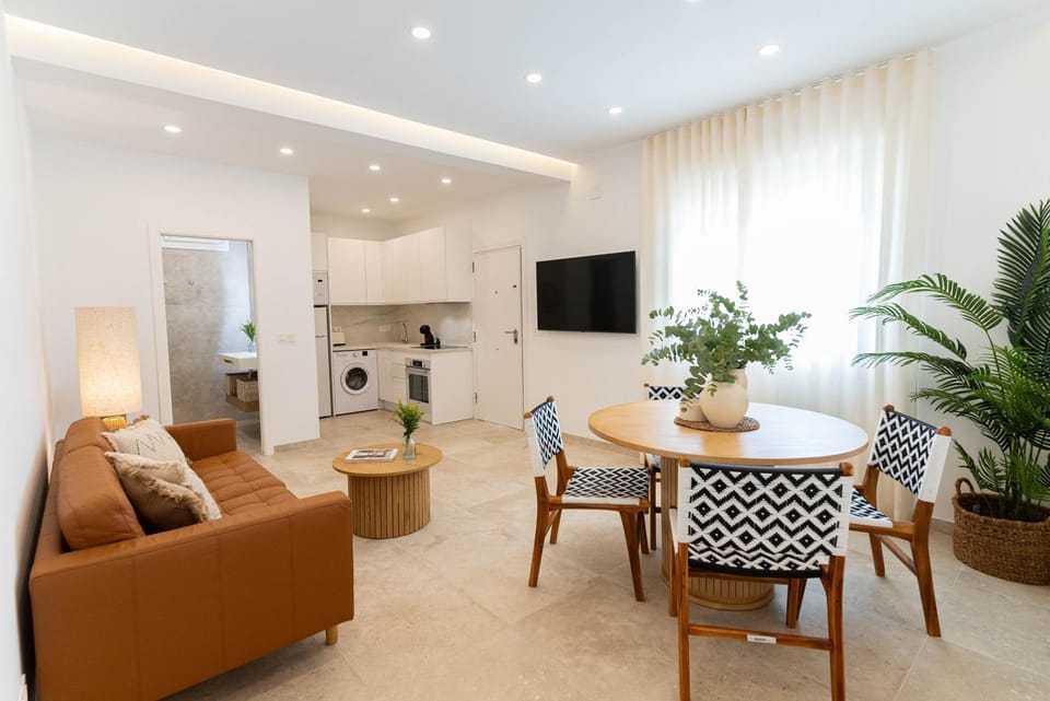 TV and multimedia, Dining area, minibar
