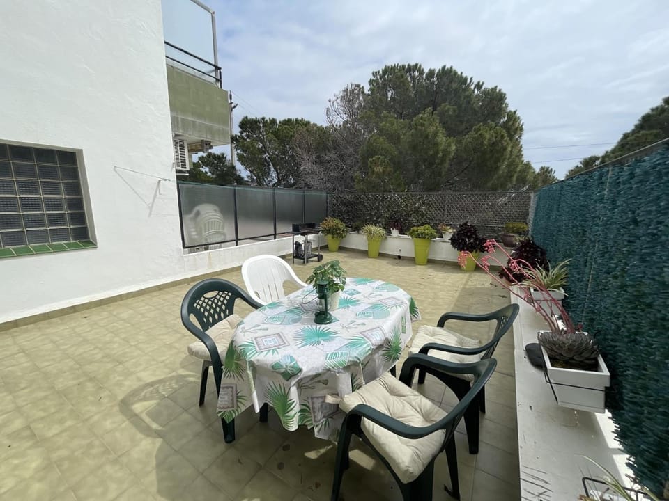 BBQ facilities, Balcony/Terrace