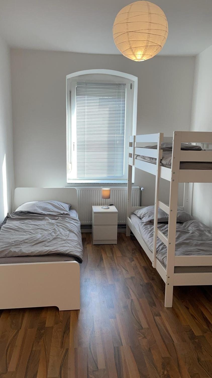 Bed, Bedroom, bunk bed