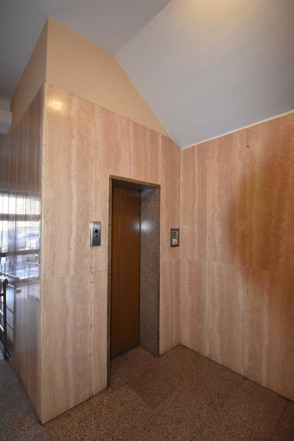 elevator