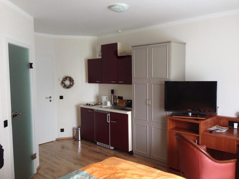 Kitchen or kitchenette, Living room, Decorative detail